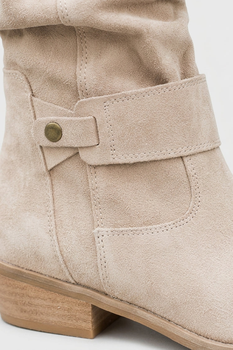 Damen Stiefel in Wadenhöhe | Schnallenriemen & Niedriger Absatz